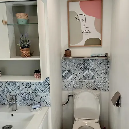 民宿 Avec Un Acces Independant Et Salle De Bain Et Toilette Privatifs
